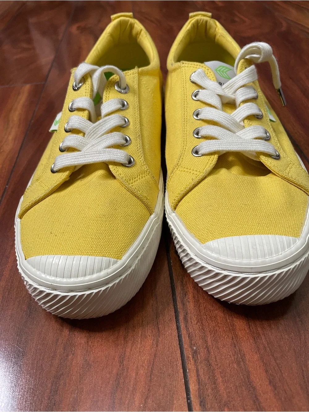 Cariuma OCA Low Canvas Low-Sneaker